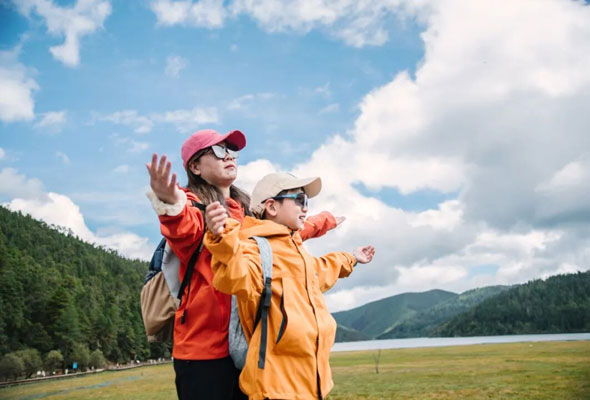 202云南6丽江·香格里拉追星之旅亲子冬令营（6天）