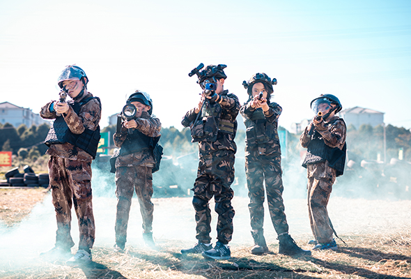 2026上海西点好习惯之王牌陆军军事冬令营（7天）师资1:6