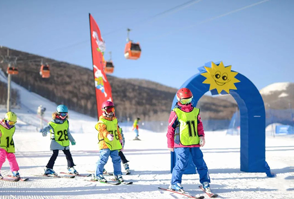 【欧森营地冬令营】2024太舞滑雪冬令营（6天）