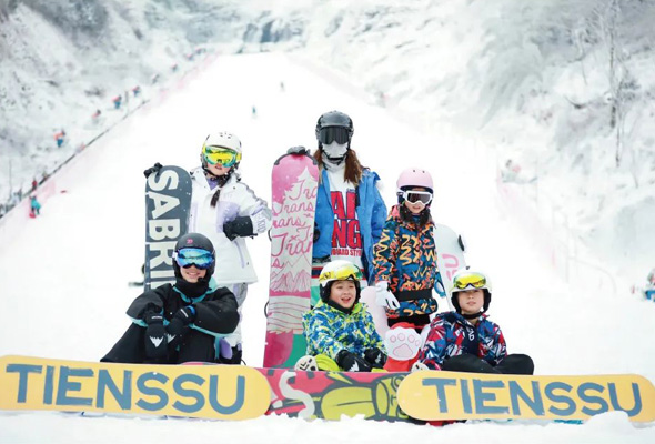2024热雪少年滑雪冬令营（6天）