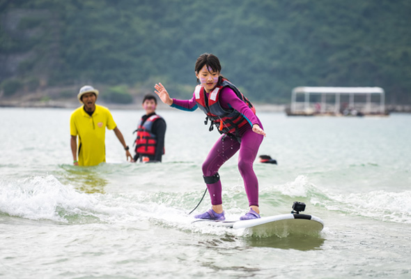 2026海南三亚冲浪冬令营(5天) 2026海南三亚冲浪冬令营(5天)