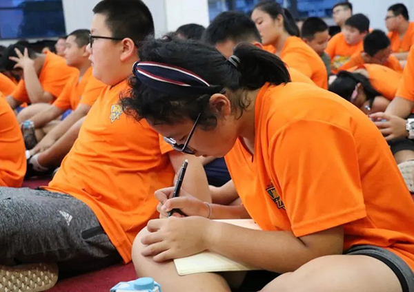 减肥达人冬令营怎么样？详细介绍往下看完