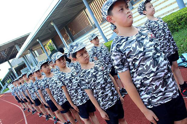 上海暑假夏令营有哪些活动